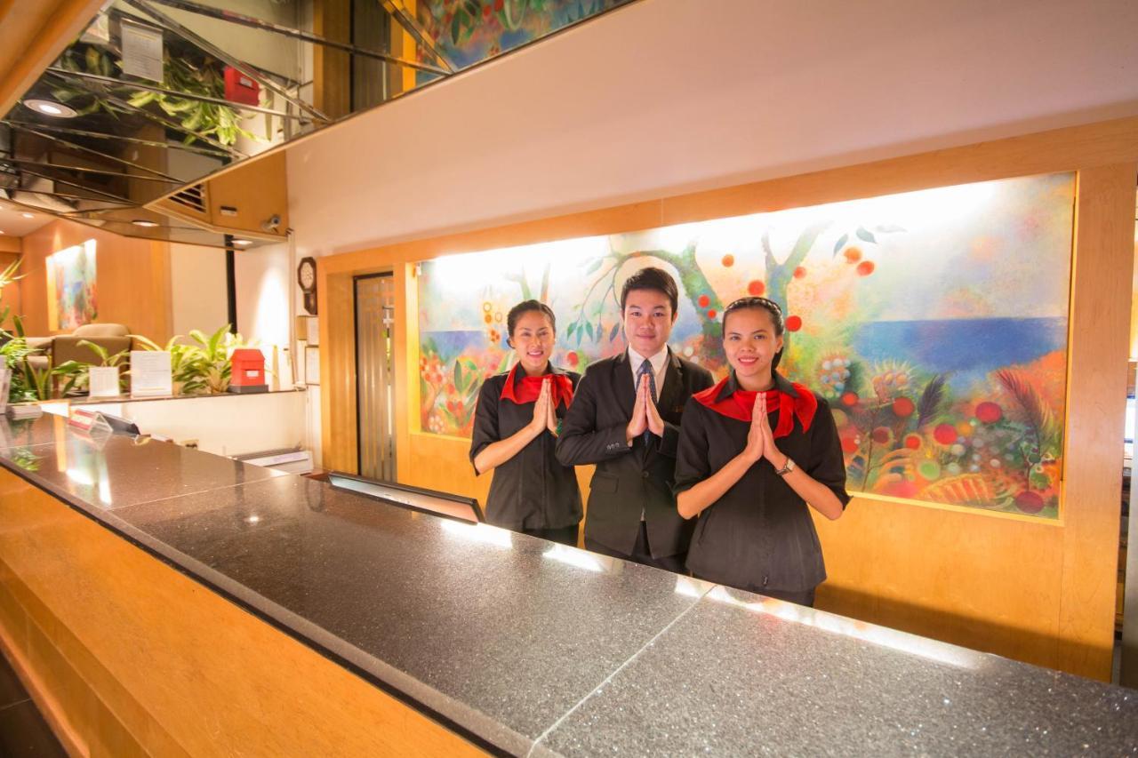 Tai Pan Hotel - Sha Plus Certified Bangkok Exteriör bild